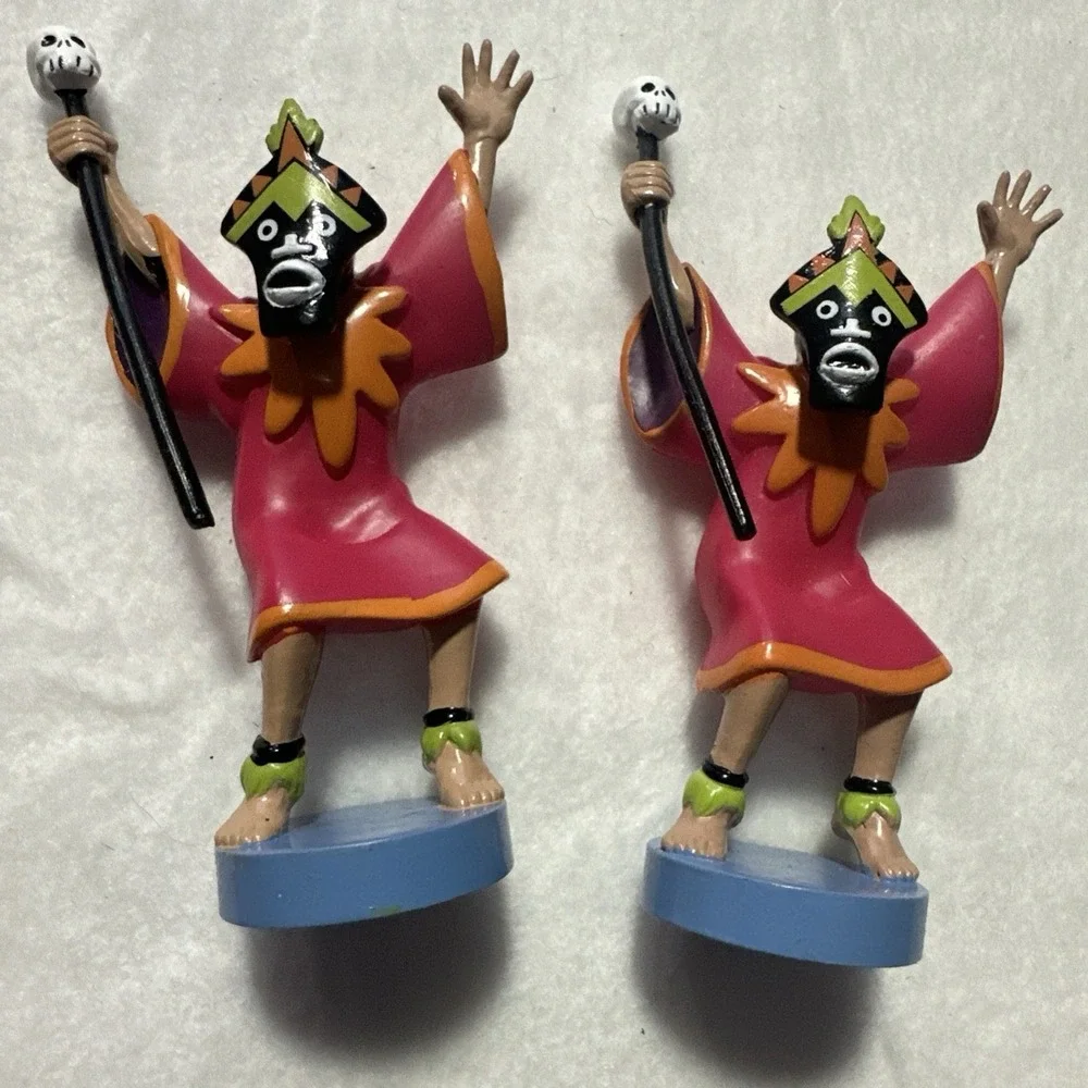 Scooby Doo, Chess Piece Bishop Set Of 2 Witch Doctor Cartoon Network ! Halloween